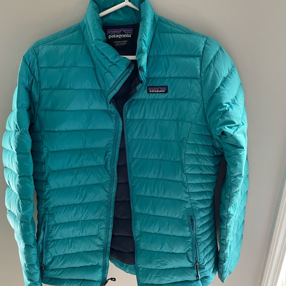 Women’s Patagonia Jacket - size L